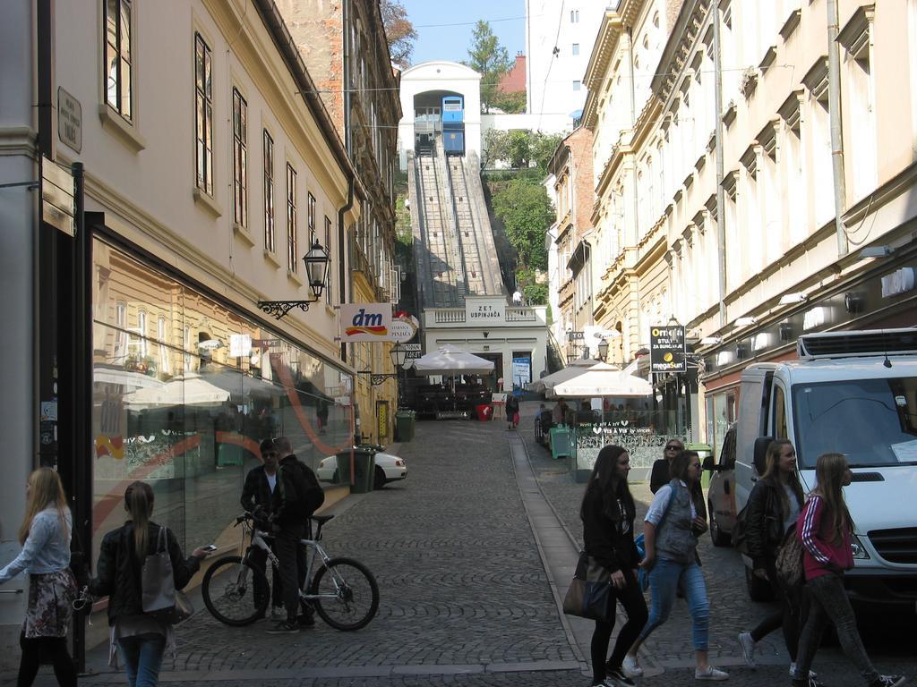 Apartment Fleger Zagreb Rom bilde